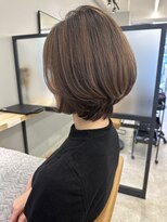 リジー(Litzy)&nbsp;’エレガントスタイル×艶カラー’