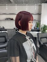 トーン(tone)&nbsp;首が綺麗に見えるミニボブ×ボルドーヘア