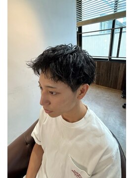 ビハインドザカーテン(BEHIND THE CURTAIN) 【セットが簡単】スパイキーショート