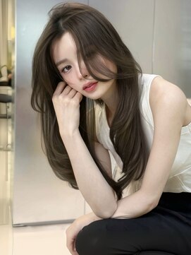 シティ(CITY) ロングヘアレイヤーカット オリーブベージュ ロングウルフ