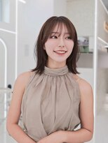 コア 表参道(COA) ミディアムレイヤースタイル