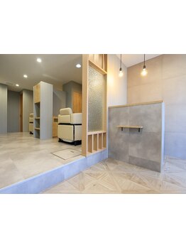 所沢初のヘッドスパ特化サロン◇大人女性の為の半個室、上質プライベート空間。