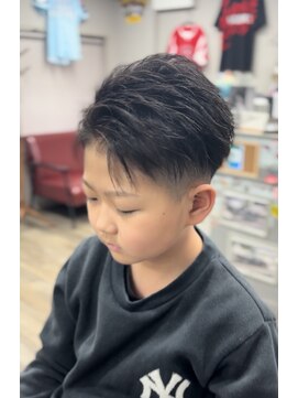 クラウズ ヘアー(CLOUDS.Hair) フェザーショート