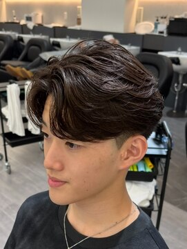 ビカムメンズヘアー 栄店(become men's hair) 爽やかフェザーショート