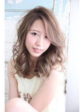 フェリシータ 緑地公園店(felicita) かき上げバング×ひし形シルエット♪ウェービーセミディ