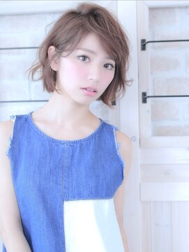 ラ ブレス 梅田茶屋町(LaBless) ひし形シルエットゆるふわウェーブ外国人風グレージュ