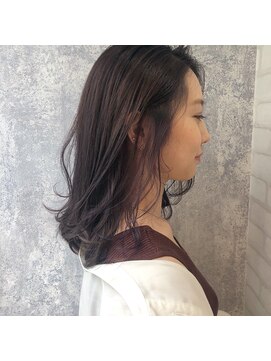 ジーナ 札幌(Zina) 【Zina札幌】イメチェン毛先パーマ耳かけ×フォギーベージュ