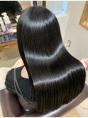 黒髪　つや髪　トリートメント　髪質改善　ストレート　つや