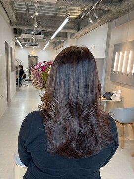 シダ(sida SAIIN) 【西村】20代30代髪質改善大人女子カラー