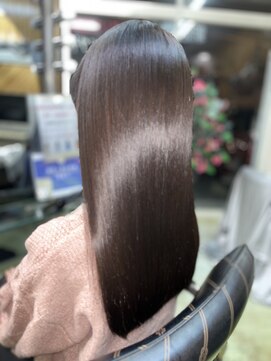 エルモア美容室 【髪質改善メテオ縮毛矯正】ツヤ感と柔らかさ