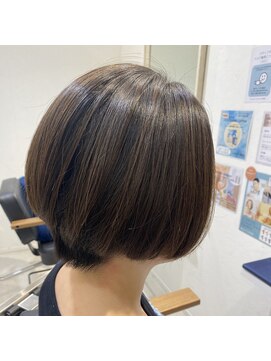 アルティーナプライベート(altina PRIVATE) お手入れ簡単ショートボブ