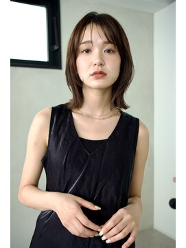 シア(SHEA gakugeidaigaku) 外ハネくびれヘア/シースルーバング/ボブウルフ/30代40代50代