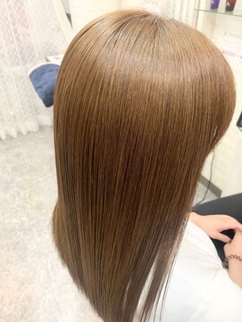 ロマンヤカタ ファース(ROMAN YAKATA fars) 髪質改善 プレミアムカラー うるさらヘア@田代10/18