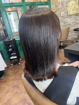 ヘアーラウンジ アンフィ 井土ヶ谷(Hair Lounge Anphi) 【BeforeAfter】縮毛矯正