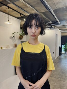 ヒュージ 表参道(huge) ショートボブ/レイヤーボブ/ニュアンスパーマ/顔周り/20代30代