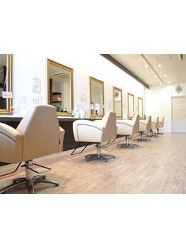 髪質を見極め一人ひとりのお悩みに合ったヘアレシピをご提案◎髪質改善に特化したサロンで美髪の土台作りを