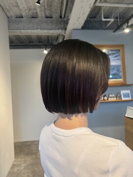 リベットイースト(Libett east) ミニボブにアンブレラカラー