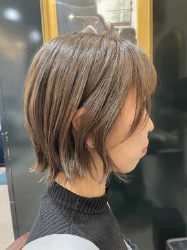 マユ(mayu) 外はねアレンジボブ