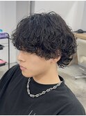 ツイストシャドウパーマサーフカールルーズパーマバズカット眉毛