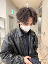 ジーナ 天神(Zina)&nbsp;センターパート/ツイストスパイラルパーマ