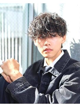 ワンズ リー 上大岡店(One's ly) ニュアンスパーマMEN’S HAIR 波巻きツイストス パイラル