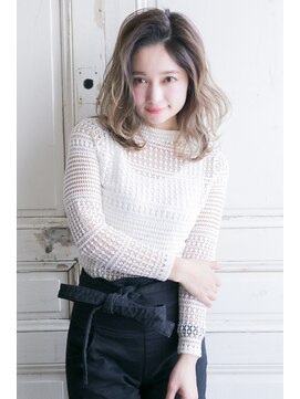 リタへアーズ(RITA Hairs) [RITA Hairs] ライトグレージュ x ルーズウェーブ☆1