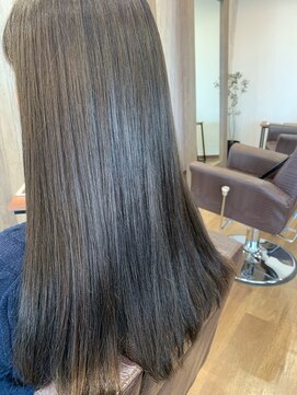 エウレカ(EUREKA) 外国人風マーメイドアッシュ