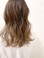 サンディーズ(Sandees)&nbsp;▼ベージュ系ナチュラルグラデーション×ロングレイヤー