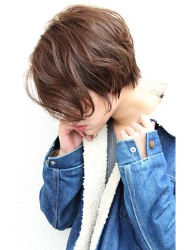 レウナ 外苑前(Reuna) 大人可愛い小顔ニュアンスショート　ニュアンスパーマ