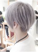 ツーブロックトランクスヘアかき上げショートレイヤーコンマヘア