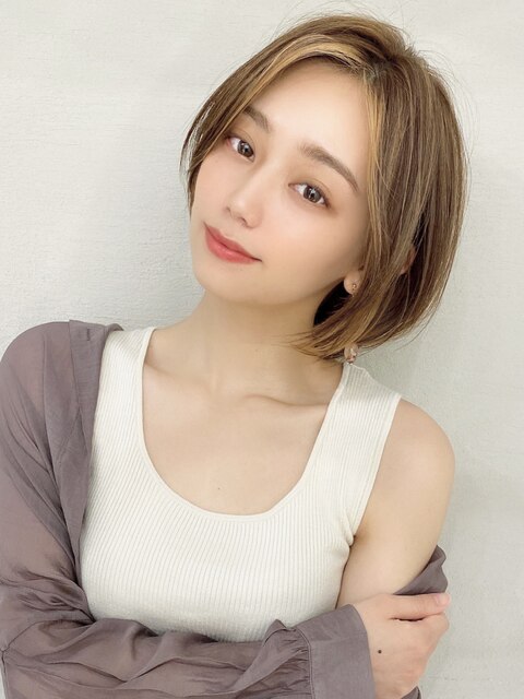 顔型別ヘアスタイル小顔マロンベージュショート30代吉祥寺