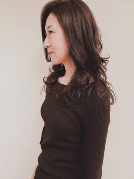 トップヘアー ガーデンヴィラ 安城(Garden Villa) リッチリラクシーウェーブ/レイヤーロング/前髪パーマ