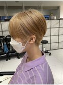 ハンサムショート×ブロンドベージュ