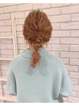 リタ(Lita) カジュアルヘアアレンジ/あみおろし/2次会ヘアセット/ドレスヘア