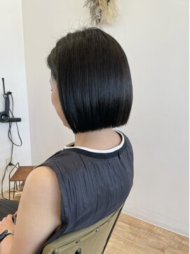 コトカ(Cotoca) ぱつっとボブ