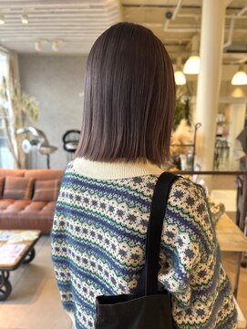 オブジェ シエル(obje't ciel) 【obje’t ciel】艶髪グレージュボブ【暮石唯】