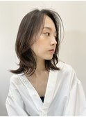 大人可愛いくびれヘアレイヤーカット前髪なし外はねボブ30代40代