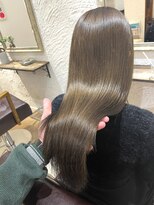 アマレット(Amaretto) 赤みなしオリーブベージュ