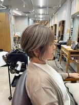 ヴィサージュ クラール(VISAGE klar)&nbsp;さいたま市でできる白髪ぼかしショート