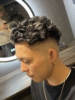 ワールドシップモトマチ(WORLD SHIP MOTOMACHI)&nbsp;極道パーマ　宮城リョータ風パーマ　+メッシュキャップ