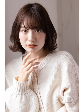 オレンジクラッカー 鎌倉長谷(Orange Cracker) 【オレンジクラッカー】扱いやすいウルフレイヤーボブ♪