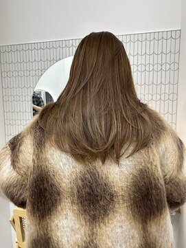 シラフ(SHIRAF) 【Yoshida】ベージュカラー