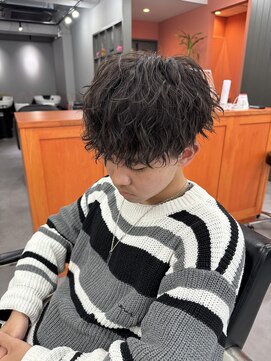 レブ 三条河原町(Reb,) ツイストスパイラルツイストパーマメンズパーマメンズカット