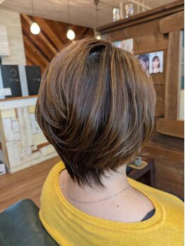 一人ひとりの骨格や髪質に合わせたニュアンスカットで最旬Styleに＊再現性が高く、毎朝のセットも楽々♪