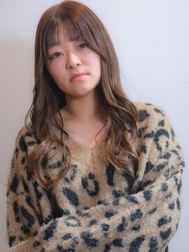 ザ ドッツ(THE DOTS) ベージュカラー ロングレイヤー 艶カラー 髪質改善 20代