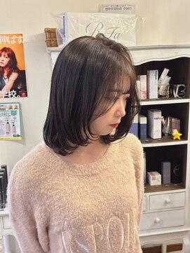 セットアップ 岡山北長瀬店(SET-UP) 小顔ミディアムレイヤーカット