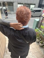 サクラ オモテサンドウ(SAKURA)&nbsp;メンズカット/スパイキーショート/ブリーチありダブルカラー