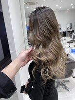 ニコラ(nicola)&nbsp;バレイヤージュ/外国人風カラー