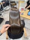 艶感とまとまりを叶える髪質改善