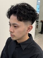 グレート(GREET) 吉祥寺アップバングかき上げメンズパーマセンターパート